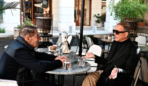 Λάκης Γαβαλάς στον Δανίκα: «Ήμουν παντοκράτορας, πίστευα ότι είμαι... το νερό, το ρεύμα και η αντιβίωση, καλά κάνανε που μου τα πήραν όλα»