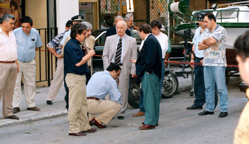 Φάκελος 17Ν: «Γ... το στανιό σας κάντε κάτι!», το άγνωστο ξέσπασμα του αρχηγού της CIA στον Χρυσοχοΐδη, το φιάσκο της Ριανκούρ και η μάχη στα Σεπόλια
