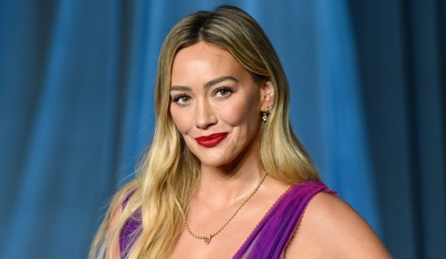 Χίλαρι Νταφ για τη ρήξη με την οικογένειά της: Το να μην έχεις σχέση με τους γονείς σου είναι καταστροφικό