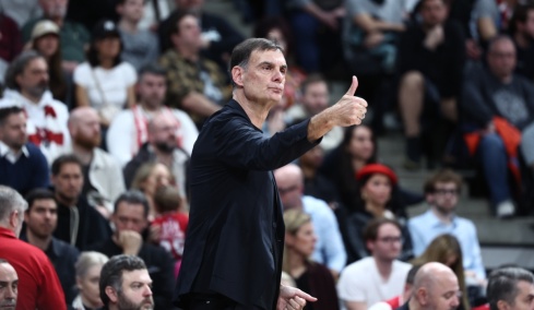 Αποθέωση Μπαρτζώκα μετά το διπλό στο Παρίσι: «Ευγνώμων για το ρόστερ και τους φιλάθλους μας»