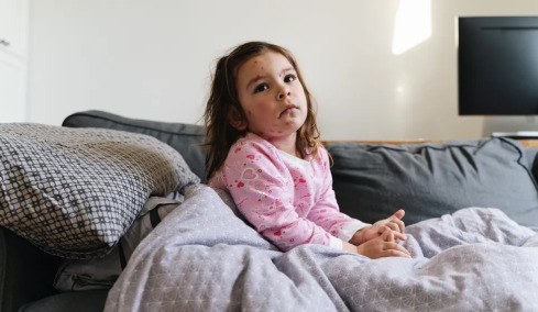 Ιλαρά: «Έκρηξη» κρουσμάτων ακόμη και με μικρή μείωση 1% στους εμβολιασμούς