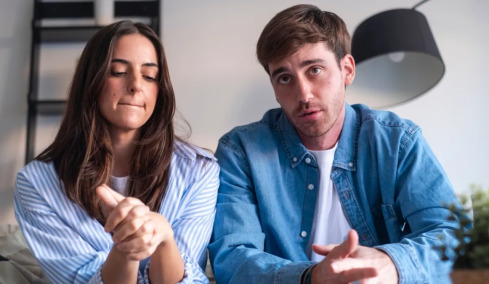 Οι δύσκολοι άνθρωποι μας γερνούν πριν την ώρα μας – Πώς να τους βγάλουμε από τη ζωή μας
