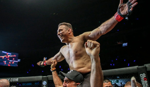 Μαχητές του UFC θα εκπαιδεύσουν πράκτορες του FBI σε ένα «ιστορικό σεμινάριο»
