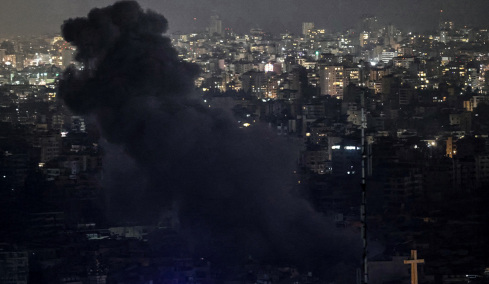 Το Ισραήλ σφυροκοπά υποδομές της Χεζμπολάχ στον Λίβανο και ιρανικές πυρηνικές εγκαταστάσεις, η Τεχεράνη ξαναχτύπησε βάση στο Ιράκ, έξι Γάλλοι στρατιώτες τραυματίες, βίντεο