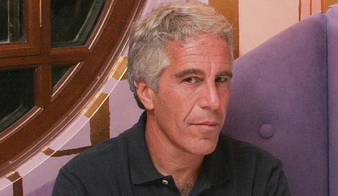 Τζέφρι Επστάιν: Σεξουαλικά εγκλήματα στο kitsch και kinky διαμέρισμά του στο Παρίσι