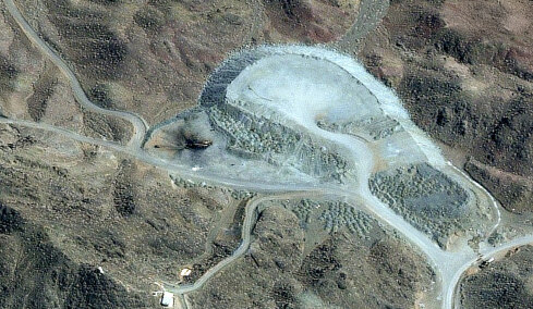 Pickaxe Mountain: Το απόρρητο πυρηνικό οχυρό του Ιράν είναι θαμμένο σε βάθος 100 μέτρων και μπορεί να «ξεκλειδώσει» τον πόλεμο