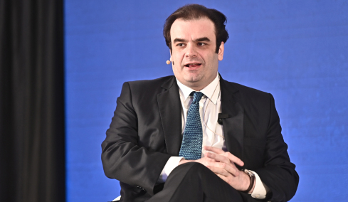 Πιερρακάκης στο Greece Talks του travel.gr: Το παλιό αεροδρόμιο στο Ηράκλειο μπορεί να γίνει ένα νέο «μικρό Ελληνικό»