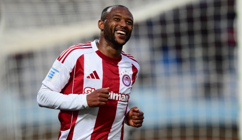 ΟΦΗ - Ολυμπιακός 0-2 (Β' ημίχρονο): Προβάδισμα νίκης με Ελ Κααμπί, Live, δείτε γκολ 