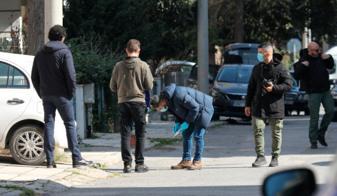 Στον εισαγγελέα ο 23χρονος για τη δολοφονία του 20χρονου στη Θεσσαλονίκη: «Βρισκόμουν σε άμυνα» είπε στους αστυνομικούς