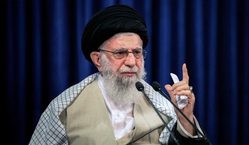 Ο Αλί Χαμενεΐ δεν ήθελε για διάδοχο το γιο του, επειδή δεν ήταν πολύ έξυπνος και δεν είχε ηγετικά προσόντα, λένε οι μυστικές υπηρεσίες των ΗΠΑ