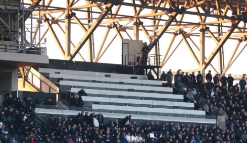 ΠΑΟΚ: Ένταση στα δημοσιογραφικά θεωρεία και αποχώρηση των εκπροσώπων του Τύπου