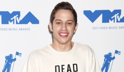 Πιτ Ντέιβιντσον: Δεν θυμάμαι πώς ήμουν στα πρώτα μου βήματα, ήμουν τόσο εθισμένος στα ναρκωτικά
