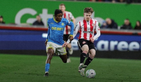 Premier League: Μπρέντφορντ και Γουλβς έμειναν στο 2-2 και έχασαν έδαφος και οι δύο, δείτε τα γκολ 