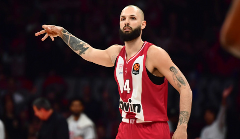 Ολυμπιακός - Φενέρ 104-87: Ο διαστημικός Φουρνιέ διέλυσε την πρωταθλήτρια Ευρώπης στο ΣΕΦ 