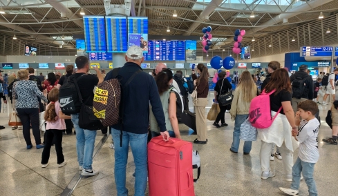 Τι γίνεται με τον τουρισμό και τις κρατήσεις στην Ελλάδα, το πλεονέκτημα έναντι Αν. Μεσογείου και Εμιράτων
