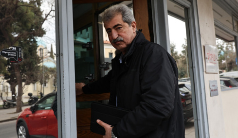 «Μπάστα πλέον»: Πυρά Πολάκη κατά Τσίπρα στην Πολιτική Γραμματεία του ΣΥΡΙΖΑ