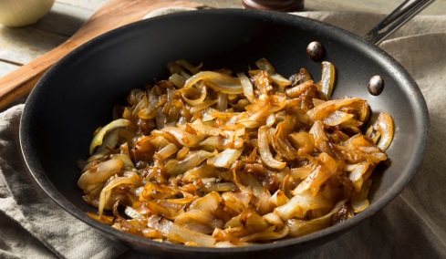 Καραμελοποίηση: Τι είναι και γιατί κάνει το φαγητό πιο νόστιμο