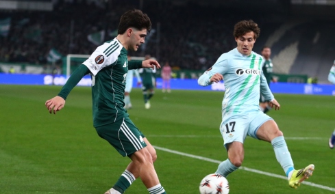 Αθλητικές μεταδόσεις: Πού θα δείτε σήμερα τις ευρωπαϊκές μάχες Παναθηναϊκού, ΑΕΚ και το Ολυμπιακός-Μπασκόνια