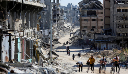 Θανατηφόρα παγίδα τα πυρομαχικά που δεν έχουν εκραγεί στη Γάζα, πάνω από 1.000 νεκροί, τα μισά παιδιά
