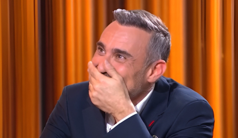 Συγκινημένος ο Γιώργος Καπουτζίδης με τα λόγια του πατέρα του: Είμαι τρομερά υπερήφανος που είχα την τύχη να είμαι ο μπαμπάς του