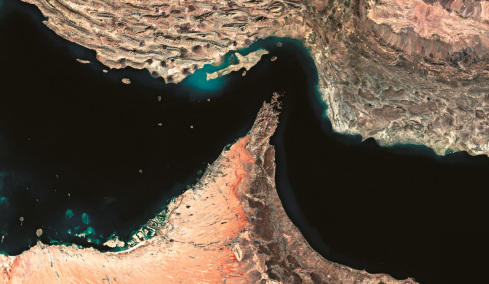  Ηνωμένα Αραβικά Εμιράτα: Σχέδια συμμετοχής σε πολυεθνική ναυτική αποστολή για τα Στενά του Ορμούζ