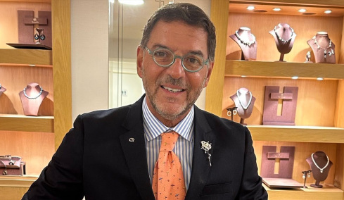 Οι τρεις καταγγελίες που έβαλαν στο κάδρο των ερευνών τον Τσαγκαράκη για τους πλαστούς πίνακες