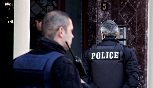 22 συλλήψεις ανάμεσά τους δύο παίκτες ριάλιτι για κύκλωμα με εικονικές εταιρείες και απάτη εκατομμυρίων