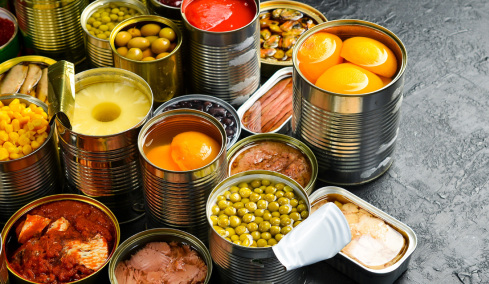 Άνοιξαν κονσέρβα 50 ετών και βρήκαν μέσα ένα τεράστιο «μυστικό»