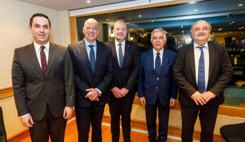 Δένδιας: Πρωτοφανής η ανάπτυξη της Ελλάδας εκτός των συνόρων της 