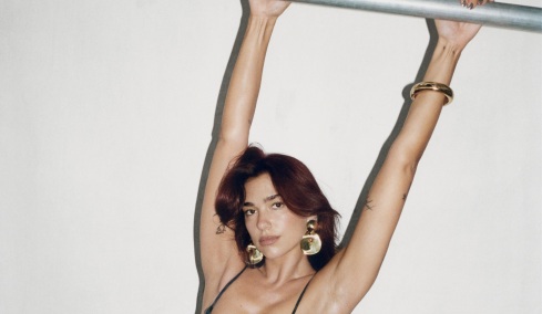 Γραμμωμένα χέρια: Οι ασκήσεις που προτείνει ο personal trainer για να τα αποκτήσουμε