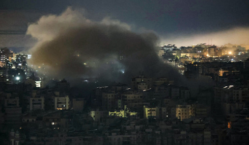 Bloomberg: Σαουδική Αραβία και Εμιράτα χάνουν την υπομονή τους με το Ιράν και σκέφτονται να μπουν στον πόλεμο - Έγιναν επαφές με τις ΗΠΑ, λένε τώρα από την Τεχεράνη