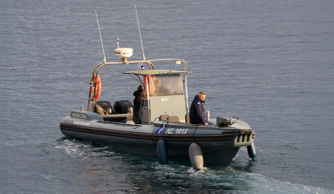 Τραγωδία στα Λιμανάκια Βουλιαγμένης: Εντοπίστηκε στο Πηγάδι του Διαβόλου η σορός του 34χρονου δύτη