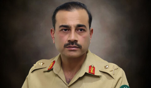 Sky News: O «αγαπημένος στρατάρχης» του Τραμπ από το Πακιστάν που έχει αναλάβει ρόλο μεσολαβητή ανάμεσα σε ΗΠΑ και Ιράν, ποιος είναι ο Ασίμ Μουνίρ