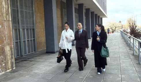 Για πρώτη φορά θα παίξει σήμερα στο δικαστήριο το revenge porn σε βάρος της Τούνη: «Είναι πολύ δύσκολη ημέρα, δεν ήθελα να το ξαναδώ»