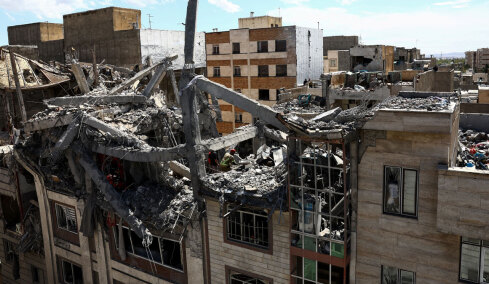 Ιρανός ΥΠΕΞ: «Ο Νετανιάχου τζογάρισε με τις ζωές των Αμερικάνων» - Οι Χούθι επέστρεψαν με πυραύλους στο Ισραήλ που βομβαρδίζει τον νότιο Λίβανο, οι Ιρανοί στόχευσαν πολεμικό πλοίο των ΗΠΑ