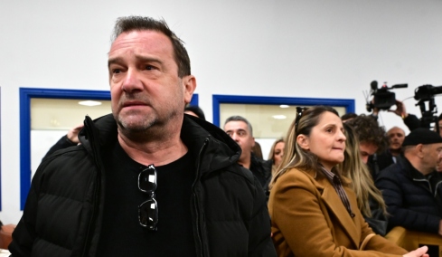 Πλακιάς: Οποιοσδήποτε έχει προσωπικά συμφέροντα για να μεταφερθεί η δίκη για τα Τέμπη σε άλλη πόλη, θα με βρει απέναντι του