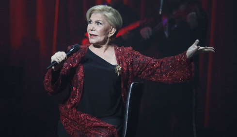 Μαρινέλλα: Ένα ανεπανάληπτο καλλιτεχνικό φαινόμενο, οι έρωτες της ζωής της και η εξομολόγηση για το πώς θέλει να τη θυμούνται