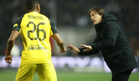 Ο Ματίας Αλμέιδα είναι κοντά στη Μοντερέι του Μαρσιάλ