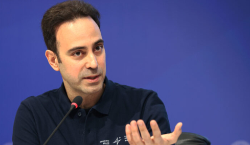 Αδριανός Γολέμης: Ο πρώτος Έλληνας αστροναύτης που εκπαιδεύεται από την ESA
