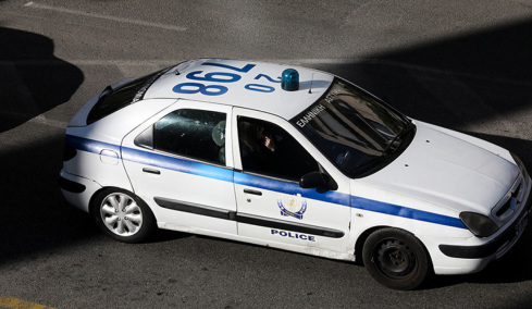 Τρόμος για 38χρονη στην Κόρινθο: Την ξυλοκόπησαν ο πρώην της με τη νυν φίλη του και της έριξαν νέφτι στο πρόσωπο