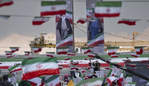 «Επτά εκατομμύρια Ιρανοί σας περιμένουμε έτοιμοι και οπλισμένοι» λέει η Τεχεράνη στις ΗΠΑ - «Θα πας στα βάθη της Κόλασης» απειλεί ο Ισραηλινός ΥΠΕΞ τον ηγέτη της Χεζμπολάχ