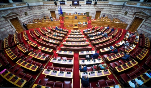 Καθοδόν για τη Βουλή οι δύο δικογραφίες για τον ΟΠΕΚΕΠΕ, τι περιλαμβάνουν
