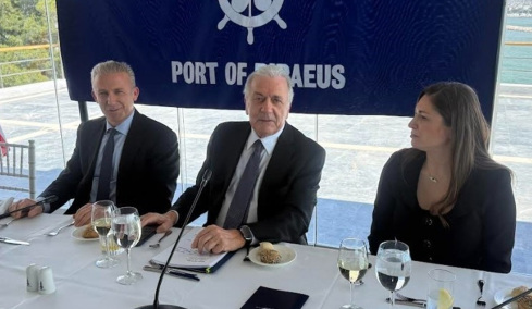 Ο Αβραμόπουλος στο Propeller Club: Υπάρχει ανάγκη σύγκλισης κράτους-ναυτιλίας (pics)