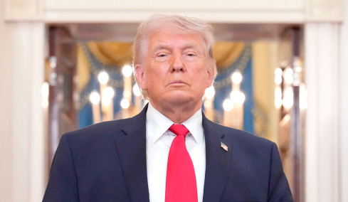 Την Τρίτη θα χτυπήσουμε τις υποδομές του Ιράν, λέει ο Τραμπ: «Ημέρα των εργοστασίων ενέργειας και της γέφυρας, όλα σε ένα» - «Ανοίξτε τα γ... Στενά»