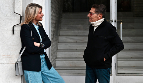 Σία Κοσιώνη στον Δανίκα: Υπάρχω σε αυτό το επάγγελμα, παρά τον Κώστα, όχι χάρη στον Κώστα και την οικογένειά του