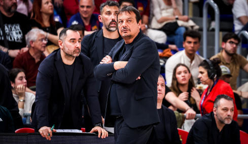 Αταμάν: «Παίξαμε εκπληκτικό μπάσκετ και στις δύο πλευρές του παρκέ»