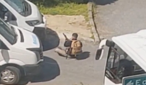 Δείτε βίντεο: Η στιγμή των πυροβολισμών στο ισραηλινό προξενείο στην Κωνσταντινούπολη
