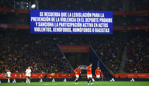 Η FIFA άνοιξε πειθαρχική διαδικασία κατά της Ισπανίας για τα ρατσιτσικά συνθήματα στο ματς με την Αίγυπτο