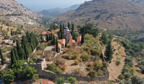 Νέα Μονή Χίου: Θρησκευτική κατάνυξη και ιστορικές αναφορές σε ένα Μνημείο Παγκόσμιας Κληρονομιάς της UNESCO