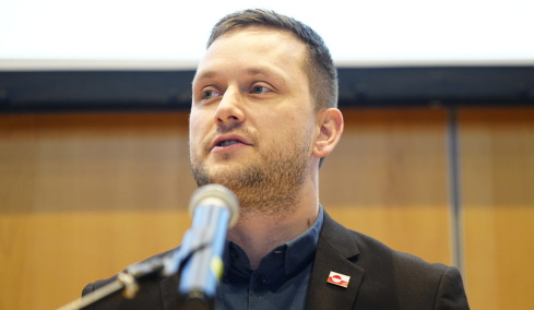 Γροιλανδός πρωθυπουργός σε Τραμπ: Είμαστε ένας περήφανος λαός και όχι ένα κομμάτι πάγου